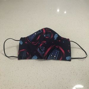 Large Wired Tardis Doctor Who Grey Mask